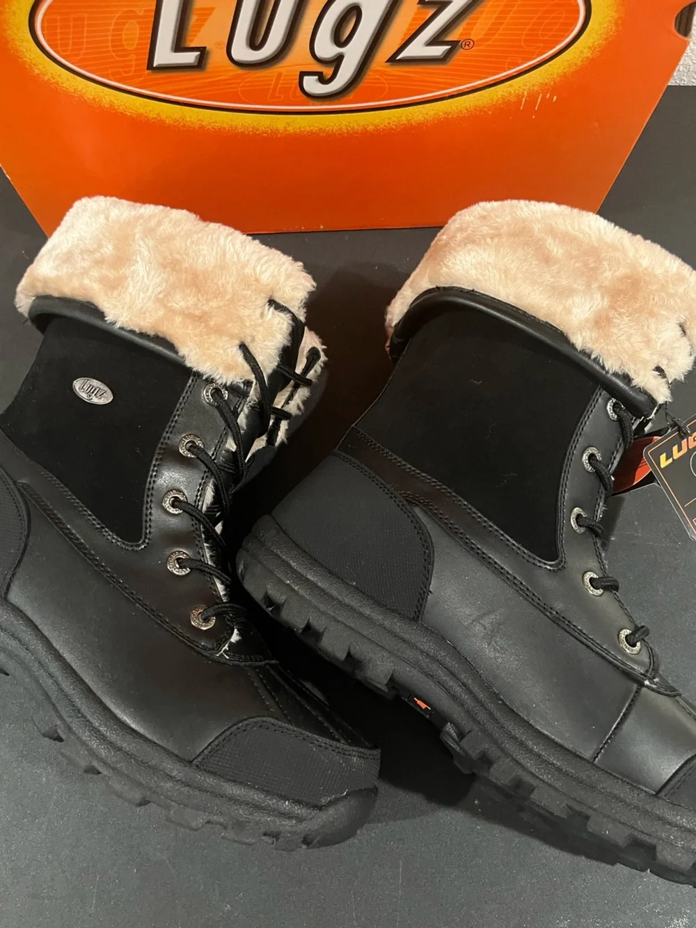 Lugz Black Winter Lace-Up Boots with Cream Faux-Fur Cuff
